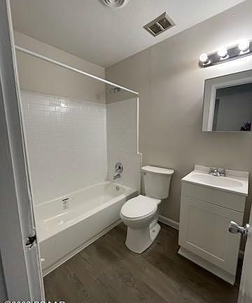 5th image of 135 North St #3