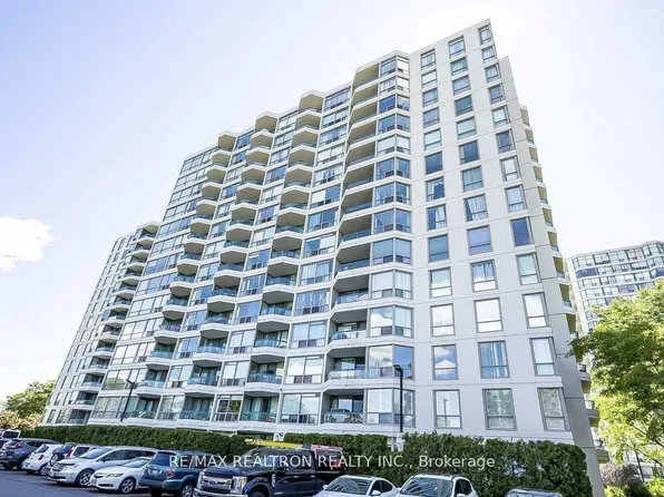 4727 Sheppard Ave E, Toronto, ON