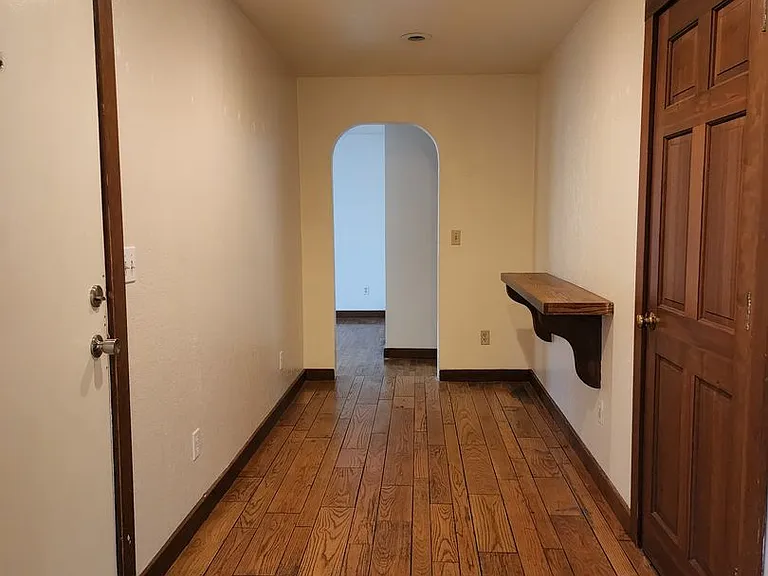 6117 Community Place SW — Photo 2