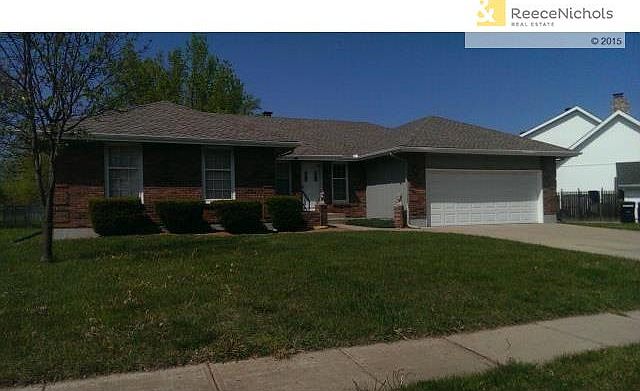 1st image of 3505 NW Applewood Ct