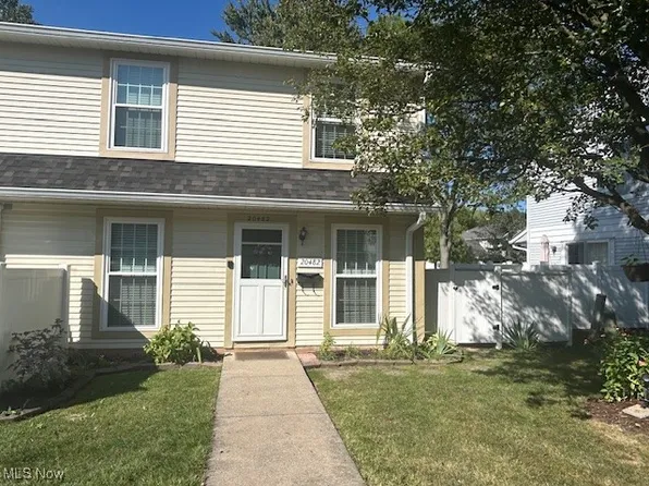 20482 Williamsburg Ct, Cleveland, OH 44130