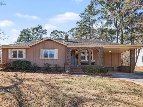 409 Cole Dr SW, Lilburn, GA 30047