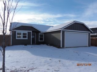 172 Bridgeport Ave, Umatilla, OR 97882