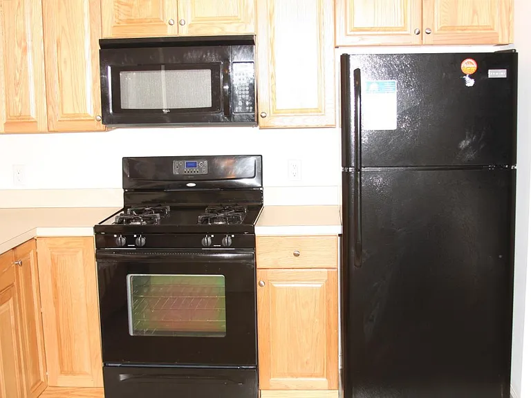 1324 Fernwood Ct #1324 — Photo 9