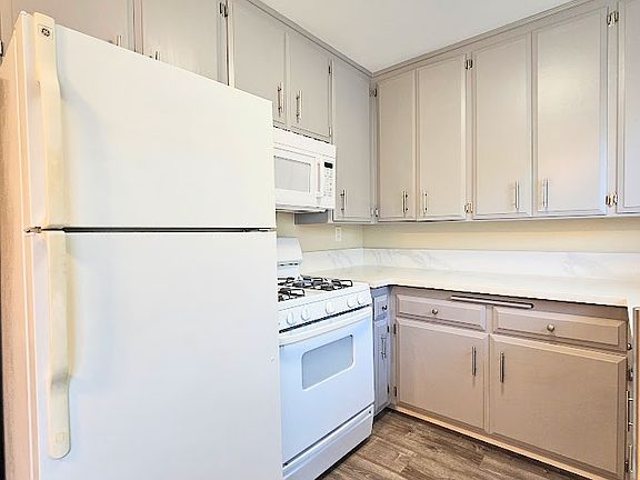 3rd image of 4144 Georgia St #2