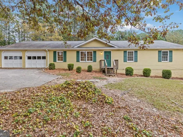 1392 Martin Nash Rd SW, Lilburn, GA 30047