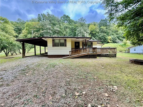 142 Pyles Branch Rd, Wayne, WV 25570