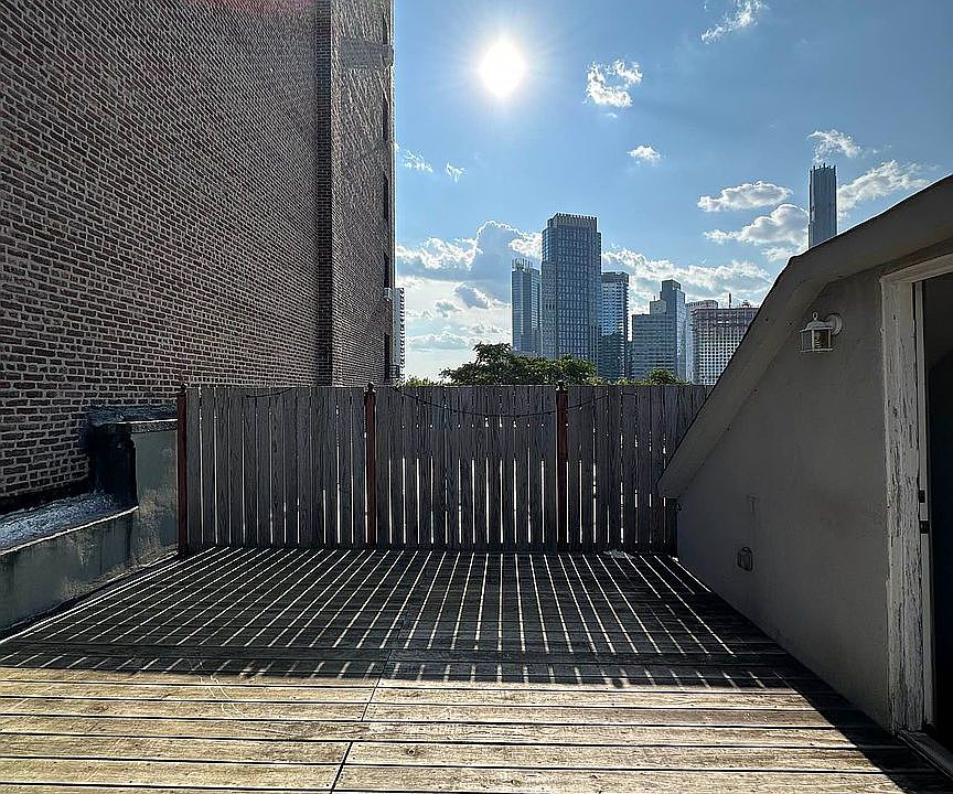 1st image of 64 S Oxford St APT 4A