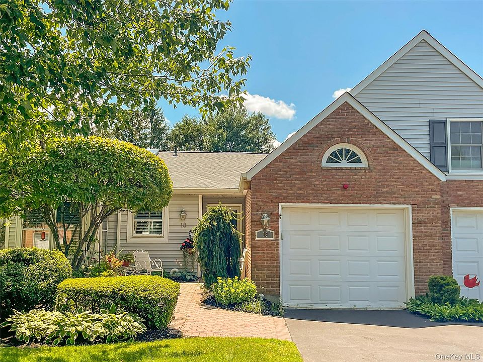 1st image of 18 Chippendale Drive