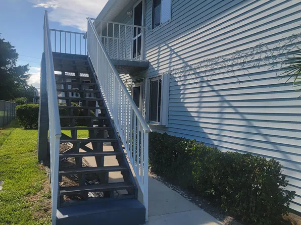 109 SE Village Drive #109, Port St Lucie, FL 34952