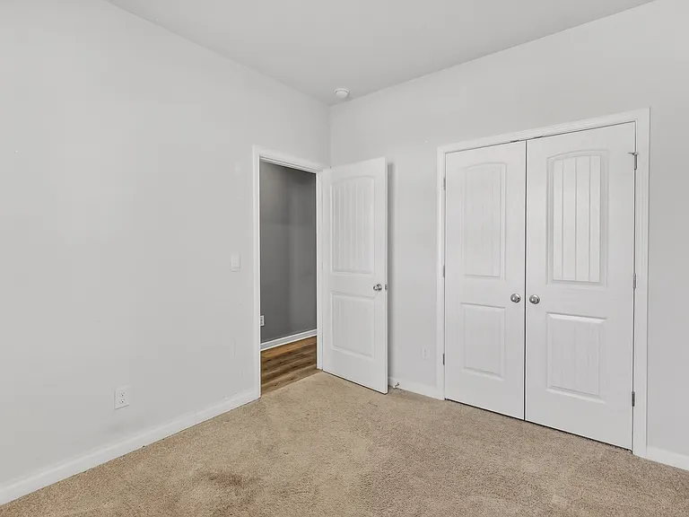 140 Cecil Rd — Photo 7