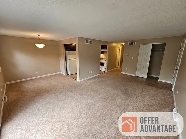 Creekside Drive - 137-3 — Photo 4