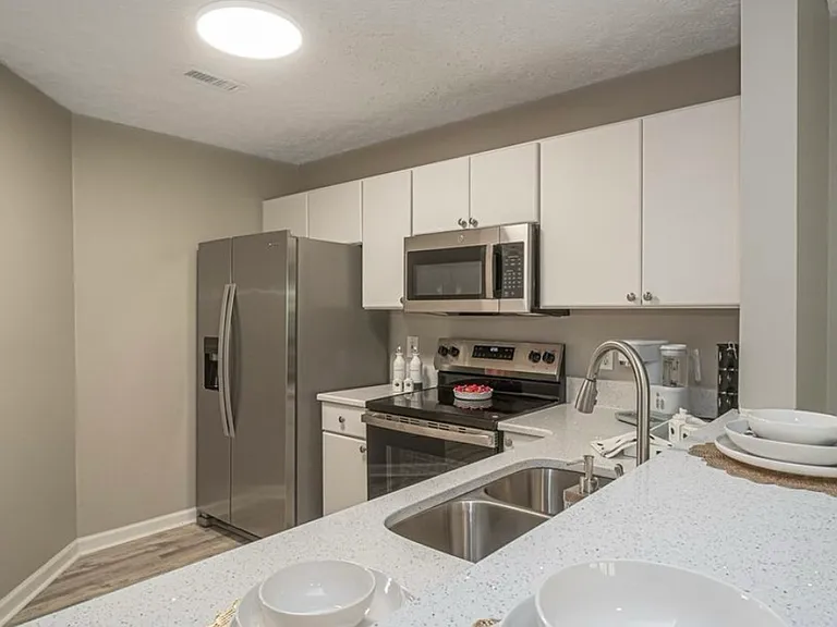 360 Bubble Creek Ct #12 — Photo 7