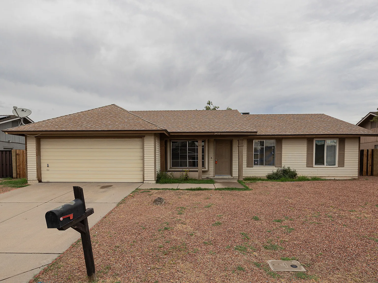 2422 E Calypso, Mesa Az — Photo 2