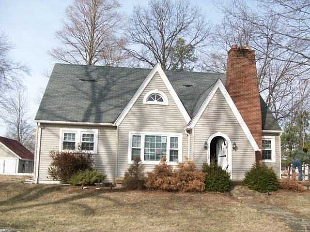 1st image of 970 Pell St