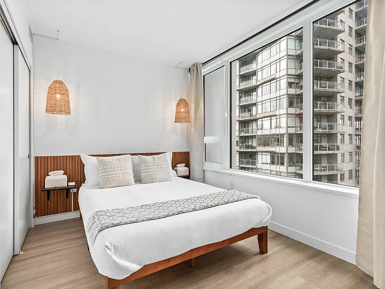823 Carnarvon St #1308 — Photo 18