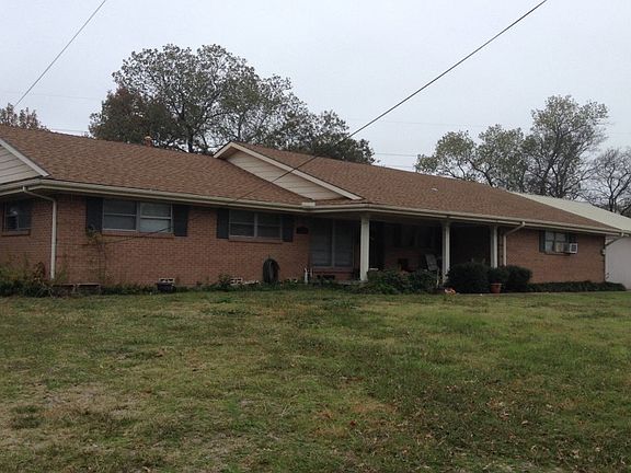 3rd image of 1316 N Grant Dr