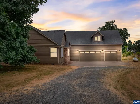 5625 Montgomery Farm Ln SE, Aumsville, OR 97325
