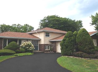 8823 Prestwick Ln, Orland Park, IL 60462
