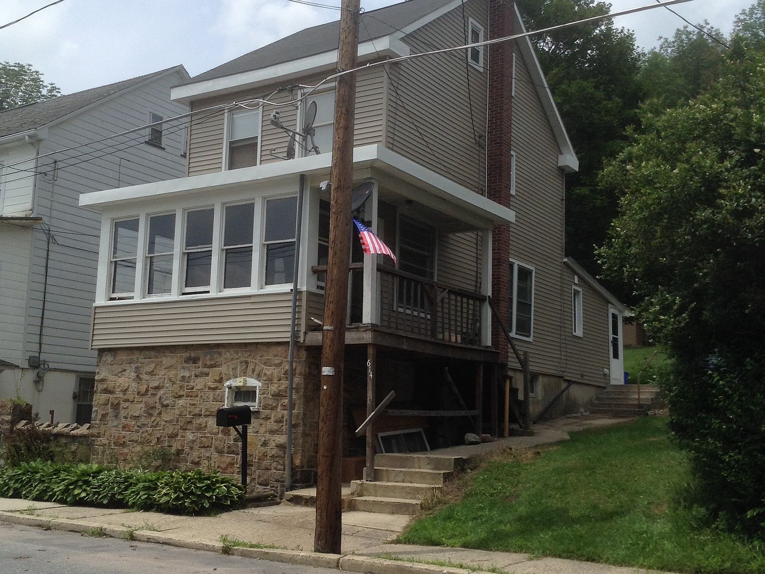 614 Center Ave, Jim Thorpe, PA 18229 Zillow
