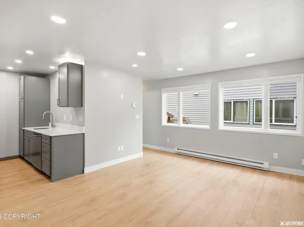 7141 Weimer Rd APT 13, Anchorage, AK 99502