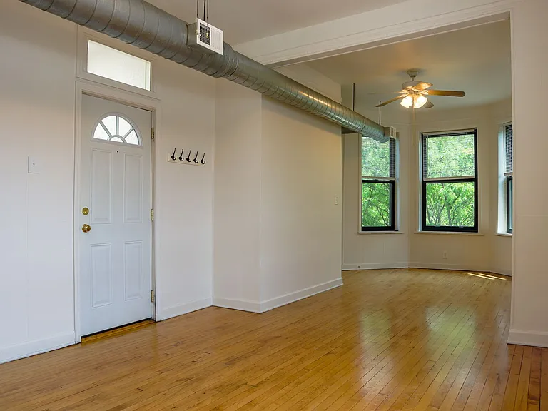 846 S Loomis St — Photo 27