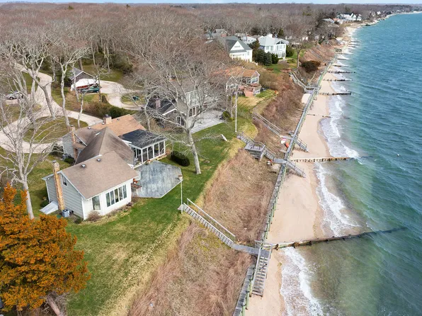 4230 Great Peconic Bay Blvd, Laurel, NY 11948