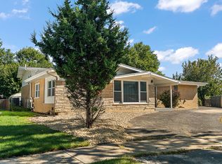 18849 Jamie Ct, Homewood, IL 60430