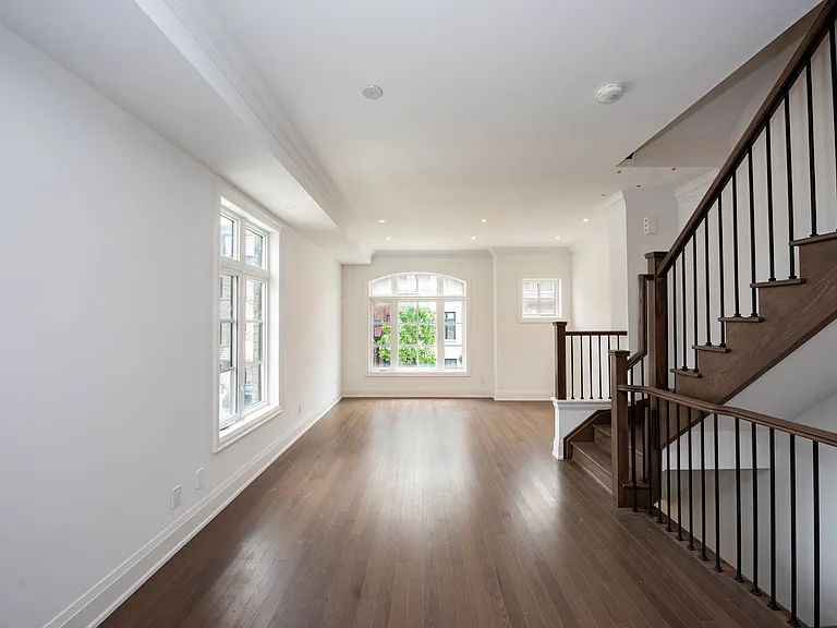 80 Thomas St #M-74 — Photo 7