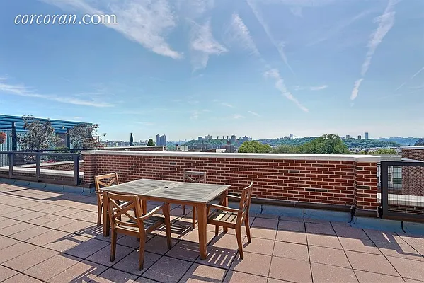 Sold by Corcoran | media 7