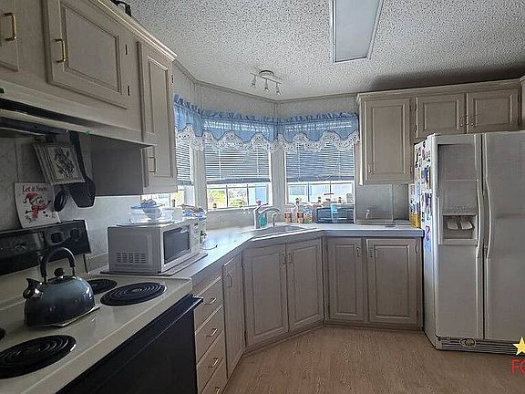 4th image of 8215 Palm Harbor Way #1184