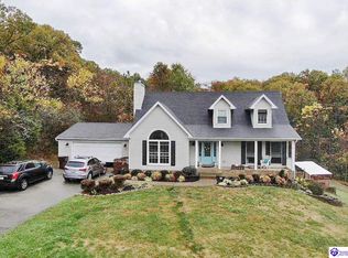 56 Hickory Woods Dr, Taylorsville, KY 40071