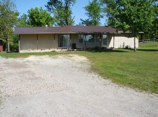 433 S Main St, Salem, AR 72576