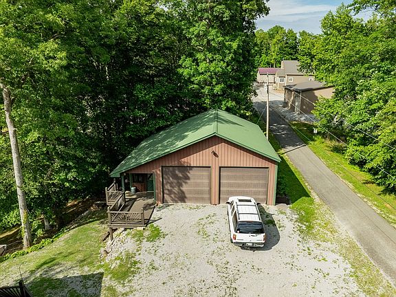8th image of 4550 Southgate Rd