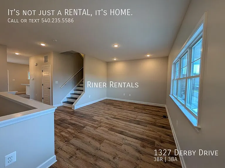 1327 Derby Dr — Photo 4