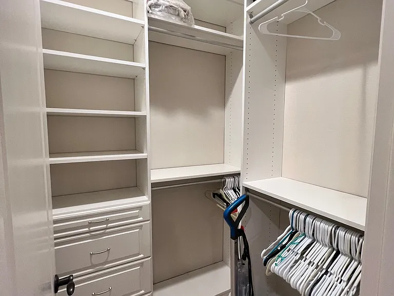 4205 Hidden Oaks Dr — Photo 20