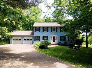 1 Seymour Dr, Red Hook, NY 12571