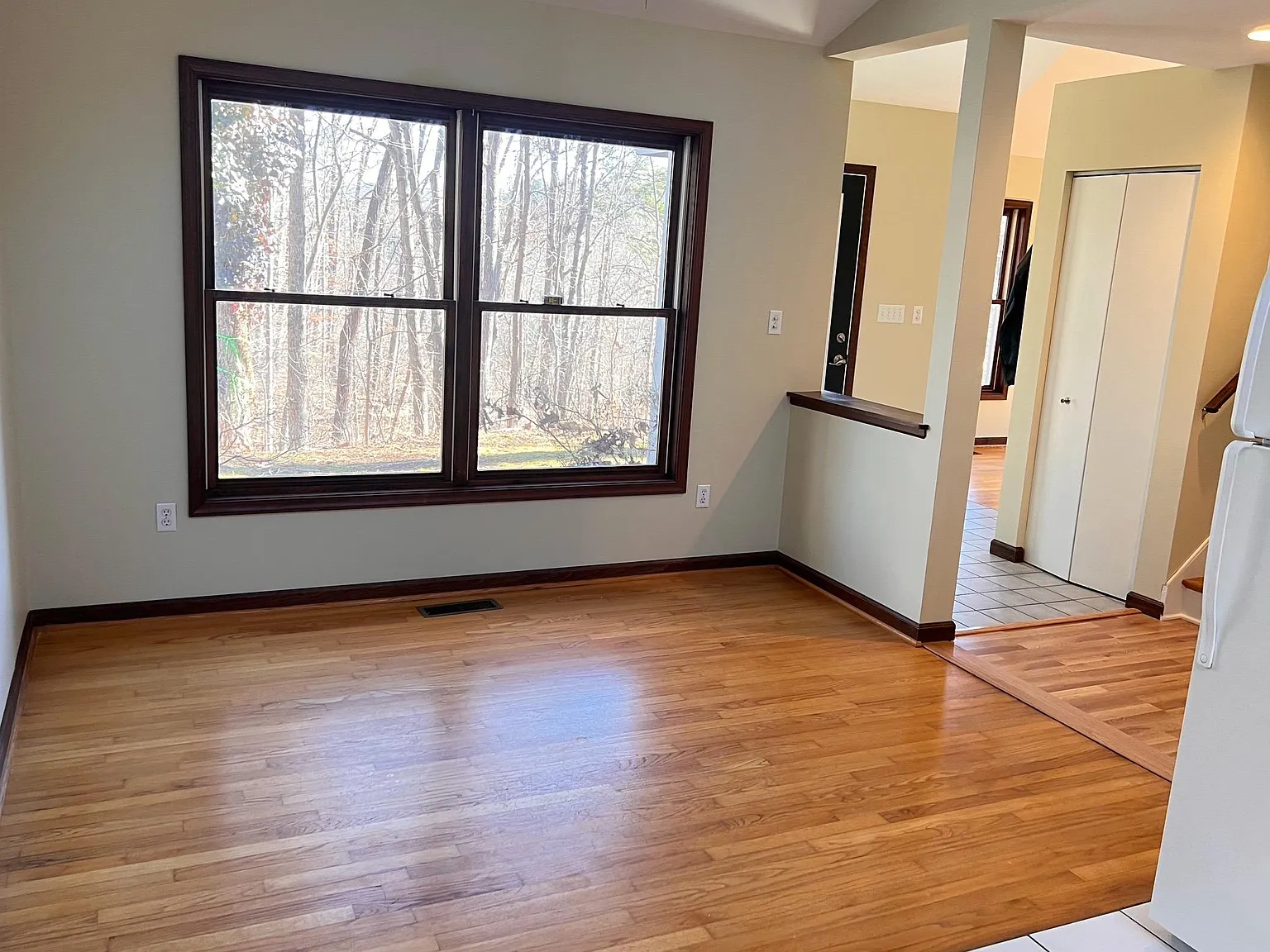 3 bed, 1500 sqft, $2,250 — Photo 4