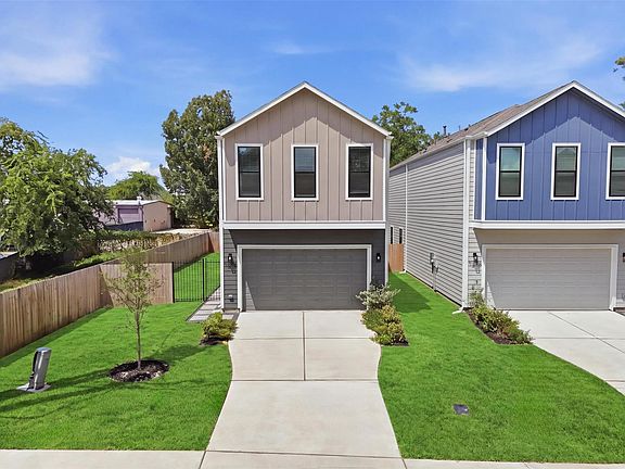 2nd image of 7208 Shadyvilla Ln