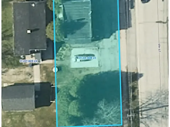 600 Navarino St, Algoma, WI 54201