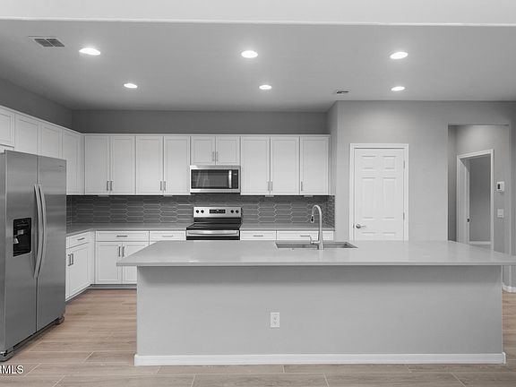 3rd image of 17812 W GETTY Drive