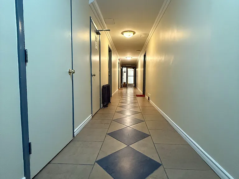 2881 Lawrence Ave E #3 — Photo 9