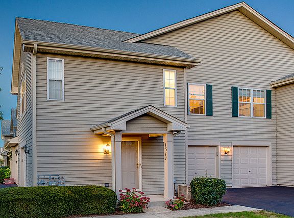 2nd image of 1317 Orleans Dr #1317