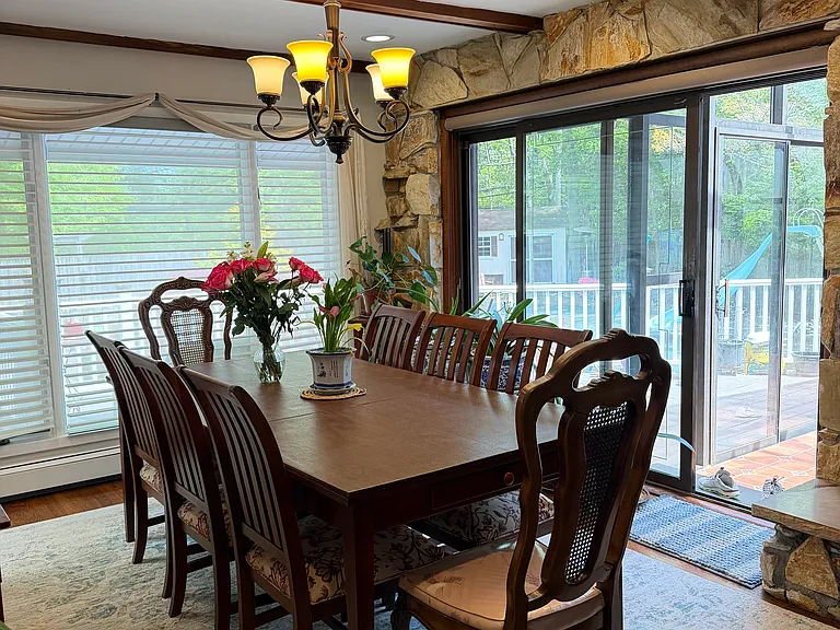 Birchwood Park Dr — Photo 10