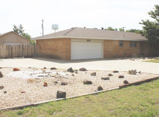 1310 Pecan Ave, Panhandle, TX 79068
