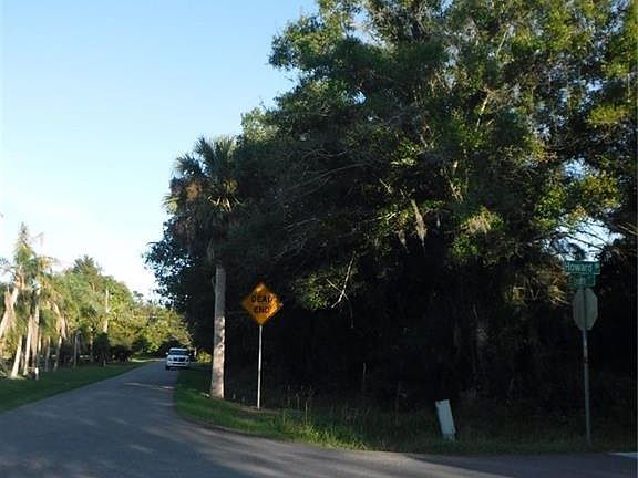 5th image of 26015 Shore Dr