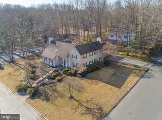 35 Fox Hollow Dr, Cherry Hill, NJ 08003