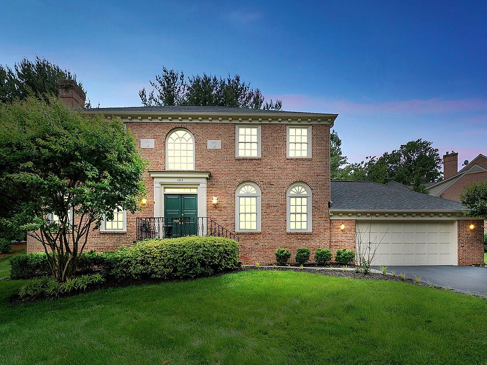 1st image of 1203 S Huntress Ct