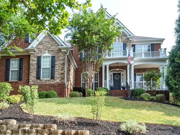 1002 Candytuft Ct, Franklin, TN 37067