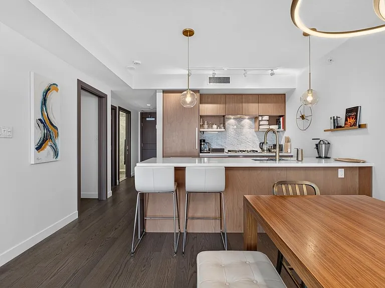 68 Smithe St #1110 — Photo 5